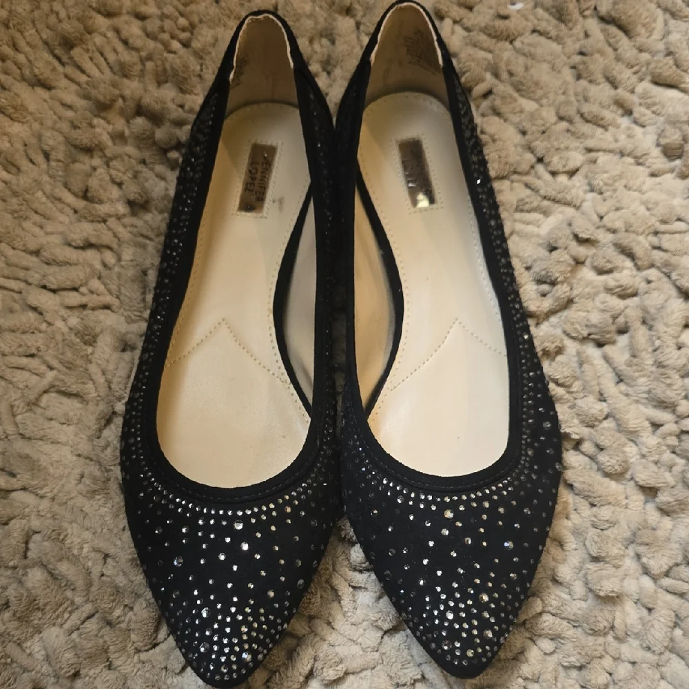 Jennifer Lopez Womens Size‎ 10 Black Studded Flat Shoes